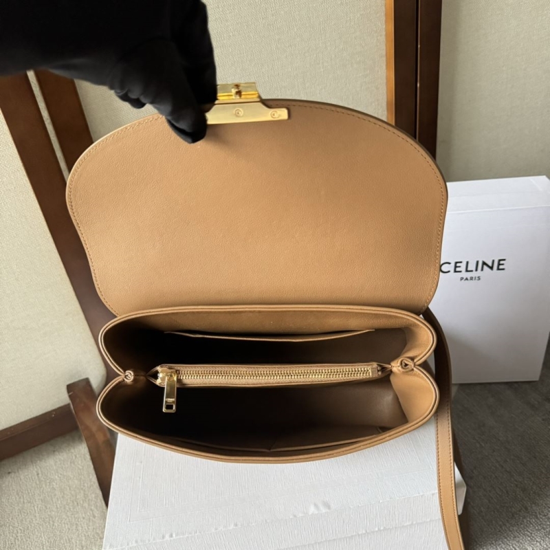 Ce1i*e kelly bags